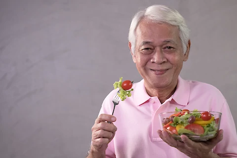 Tips on Healthy Eating and Nutrition for Seniors